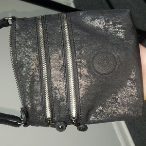 Kipling crossbody